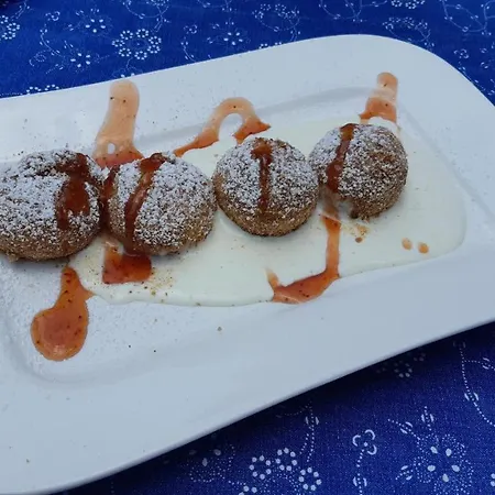 Bugaci Menesbirtok Ueduelohazak 3* Bugac